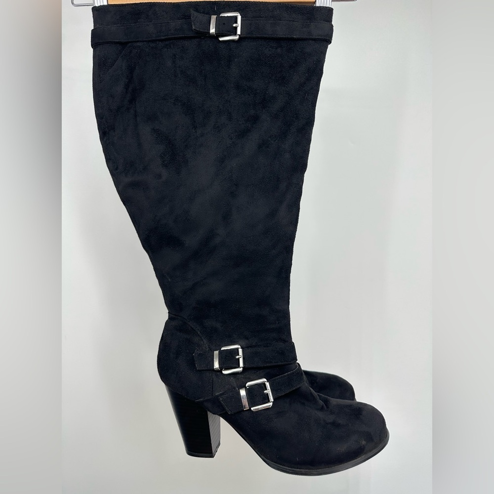 Black Knee-High Women's Boots